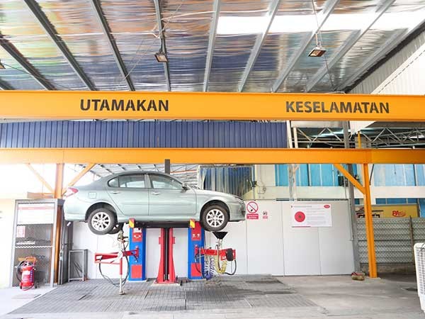 Depollution Zone at Car Medic
